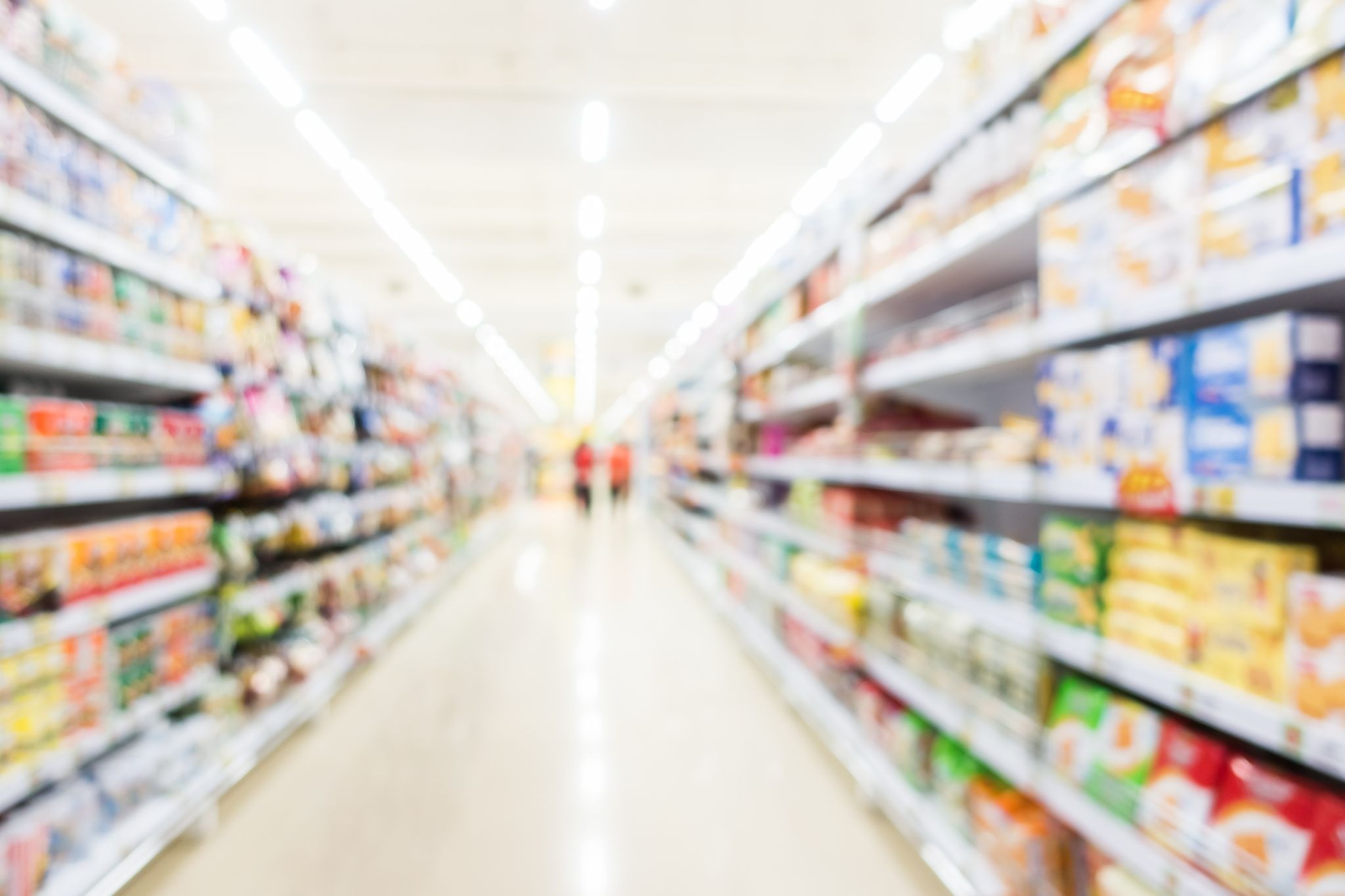 Diseña tu tienda desde cero: guía básica para elegir estanterías para nuevos retailers